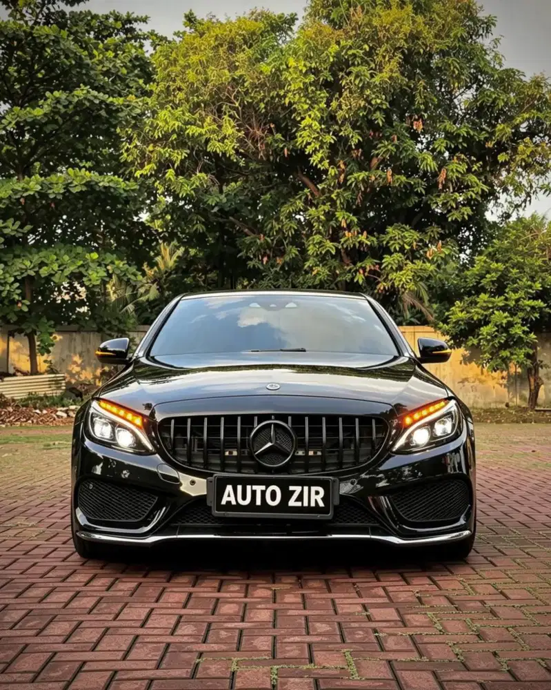 Mercedes Benz C300 2018 CashCreditHargaSama