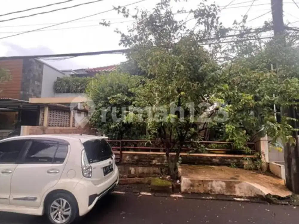 Rumah Hitung Tanah Lokasi Strategis Dekat Fasilitas Umum Bintaro