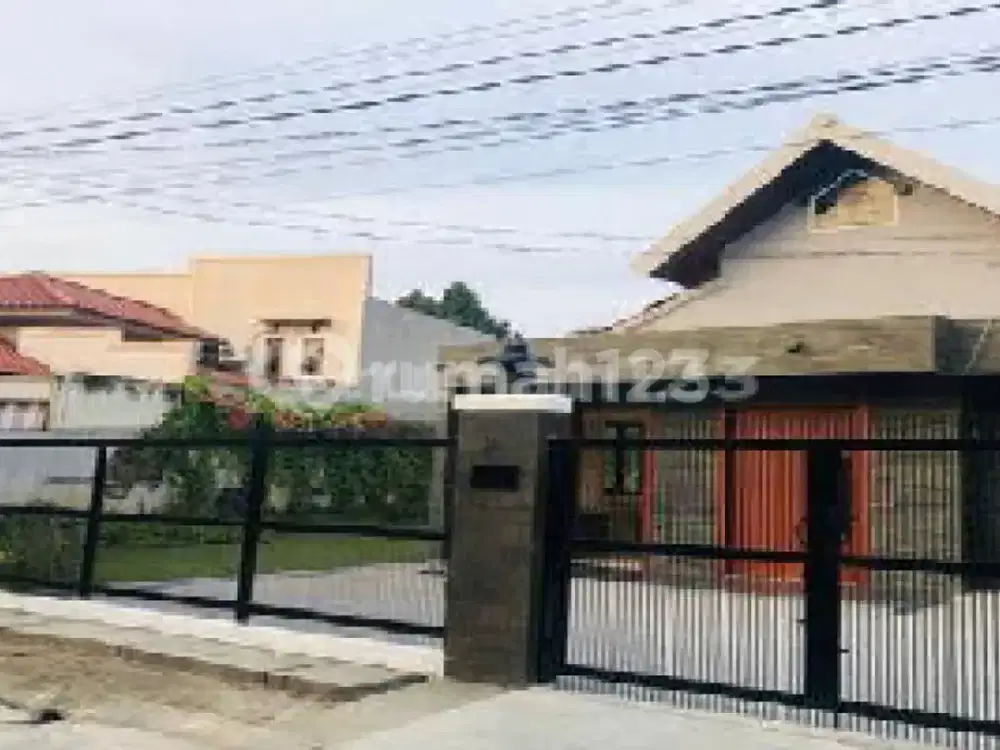 Rumah Tanah Luas Di Cluster Graha Raya Dekat Mall Dan Akses Tol