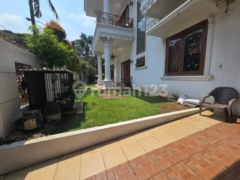 Rumah Mewah Hook Jalan Lebar Dekat Akses Tol dan Mall Bintaro
