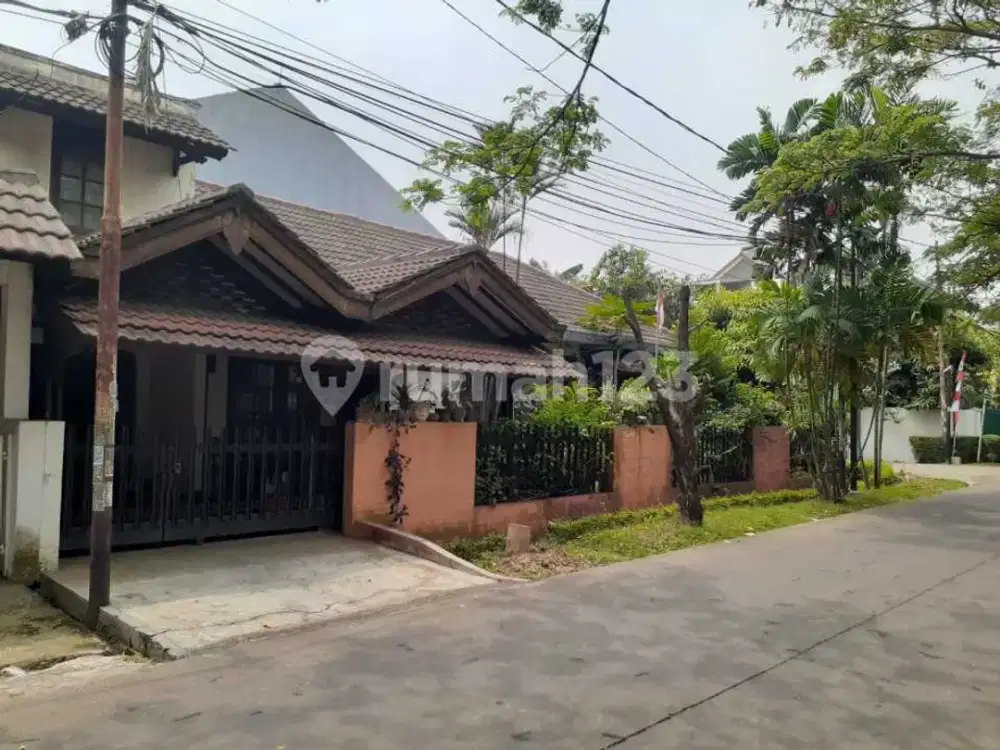 Rumah Satu Lantai Dekat Fasilitas Umum di Bintaro