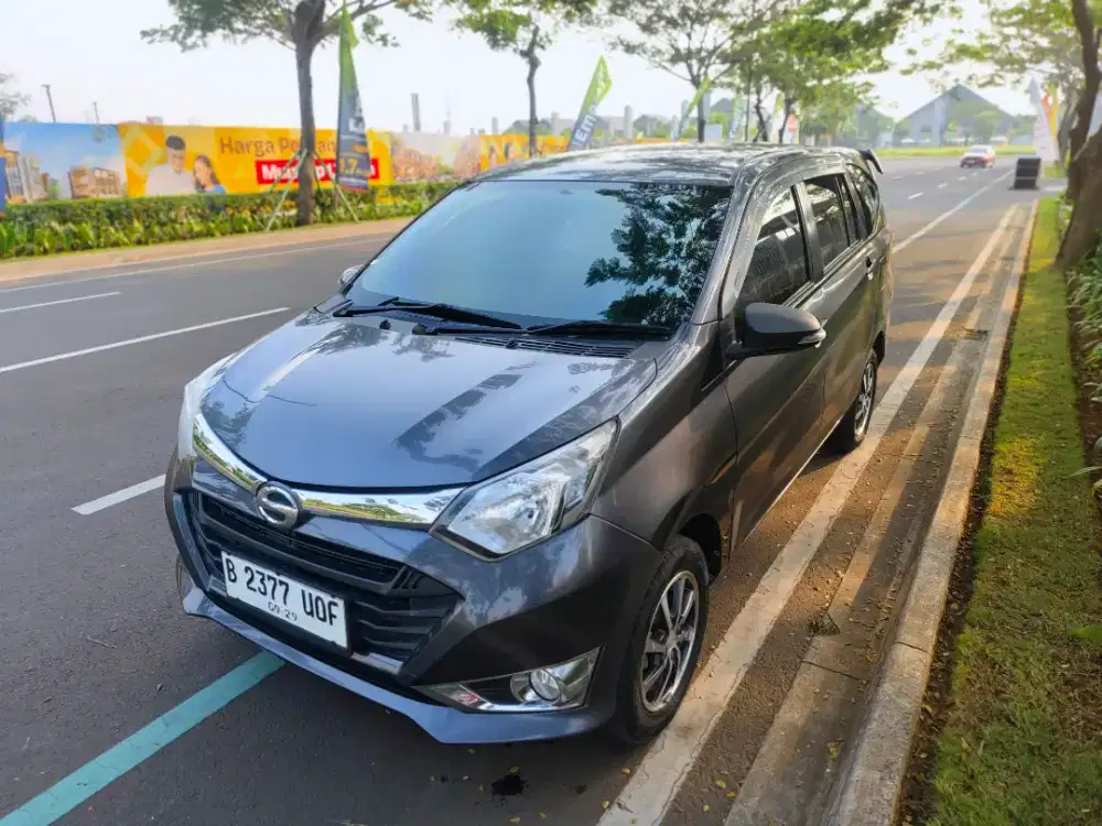 Sigra r manual 2019. Low km