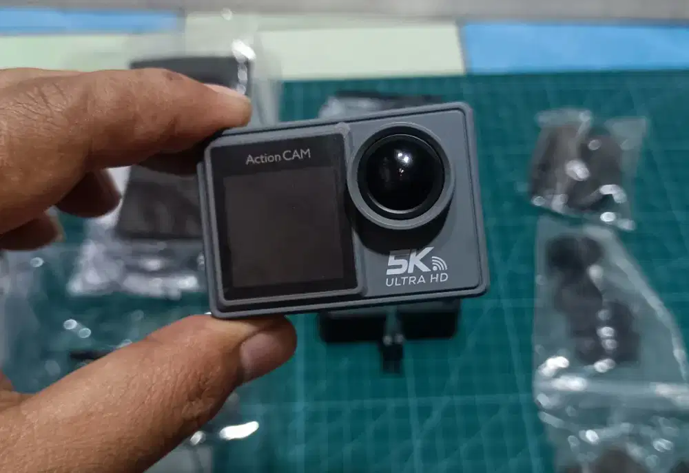 Action Cam AT-M40R layar ganda, wifi, mmc 32gb,bonus batre 3pcs