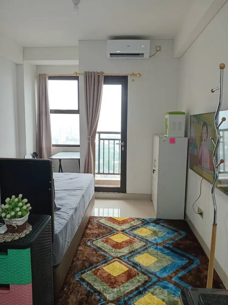 DISEWA HARIAN/BULANAN/TAHUNAN UNIT STUDIO APARTEMEN TRANSPARK CIBUBUR