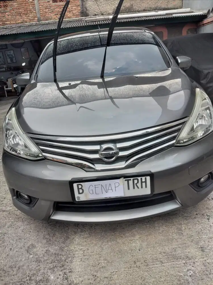 Nissan Livina khusus pemakai