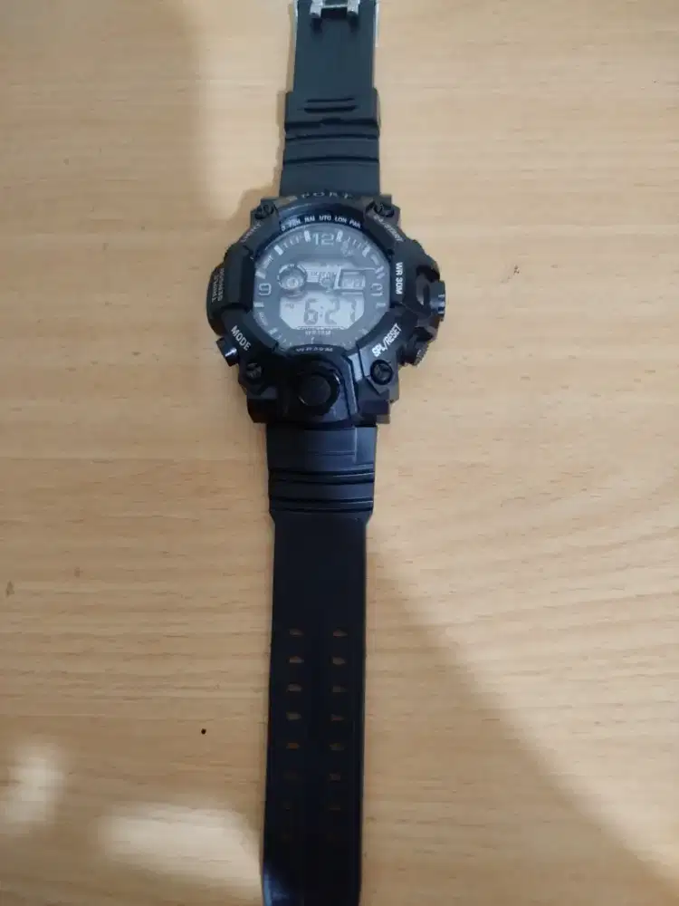 Jam Tangan Pria Digital