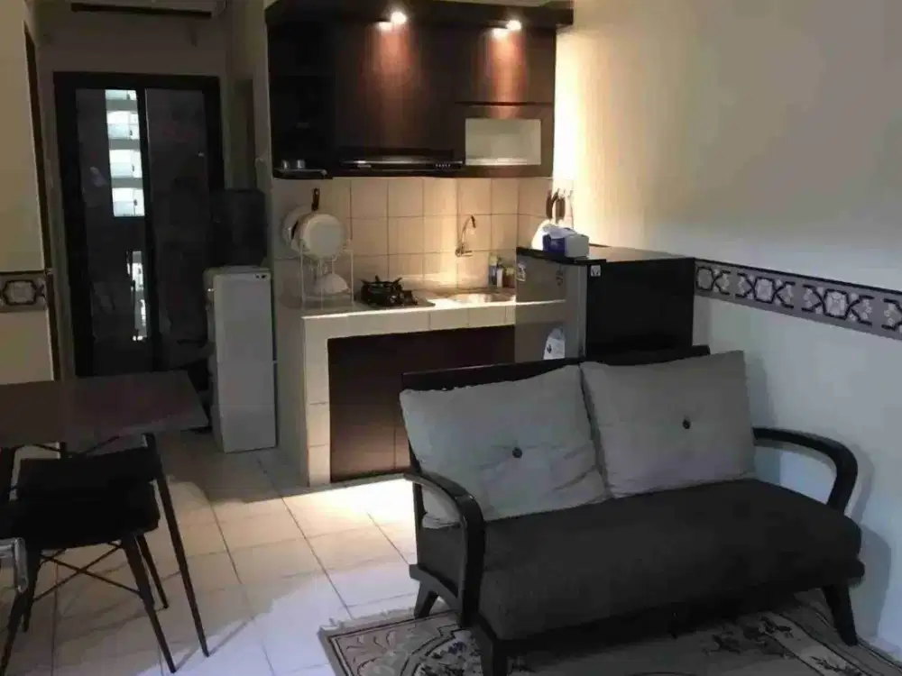DISEWAKAN APARTMENT KEMANG VIEW 2KAMAR FULL FURNISHED HADAP KOLAM RENANG