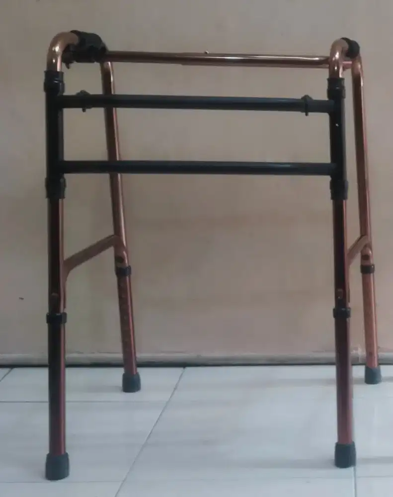 walker lansia alminium