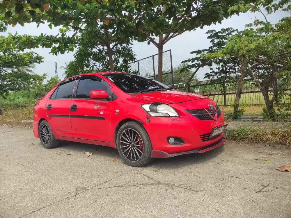 Di Jual Vios Limo 2009