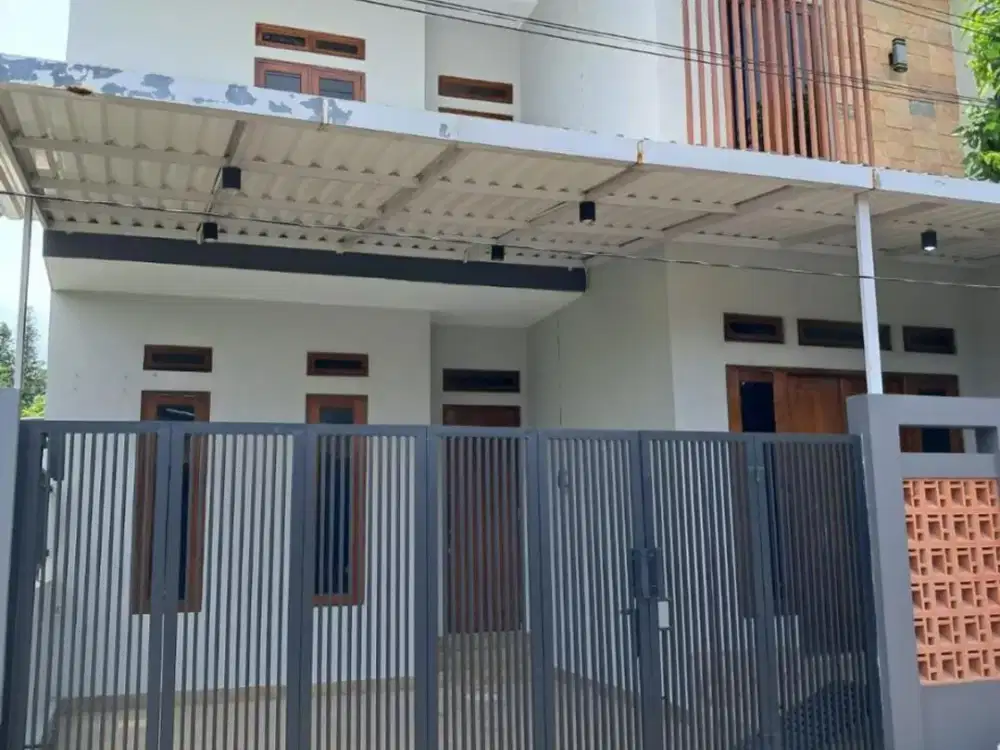Rumah Siap Huni 2 Lantai di Ringinharjo Bantul