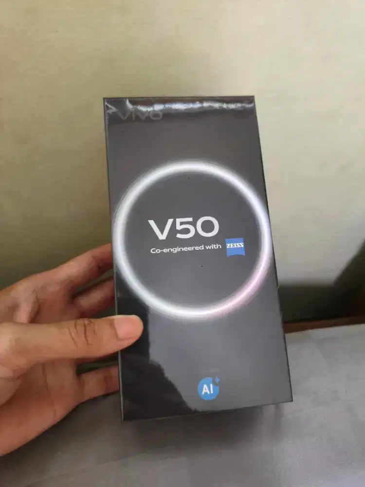 Vivo v50 5g 12/256 New
