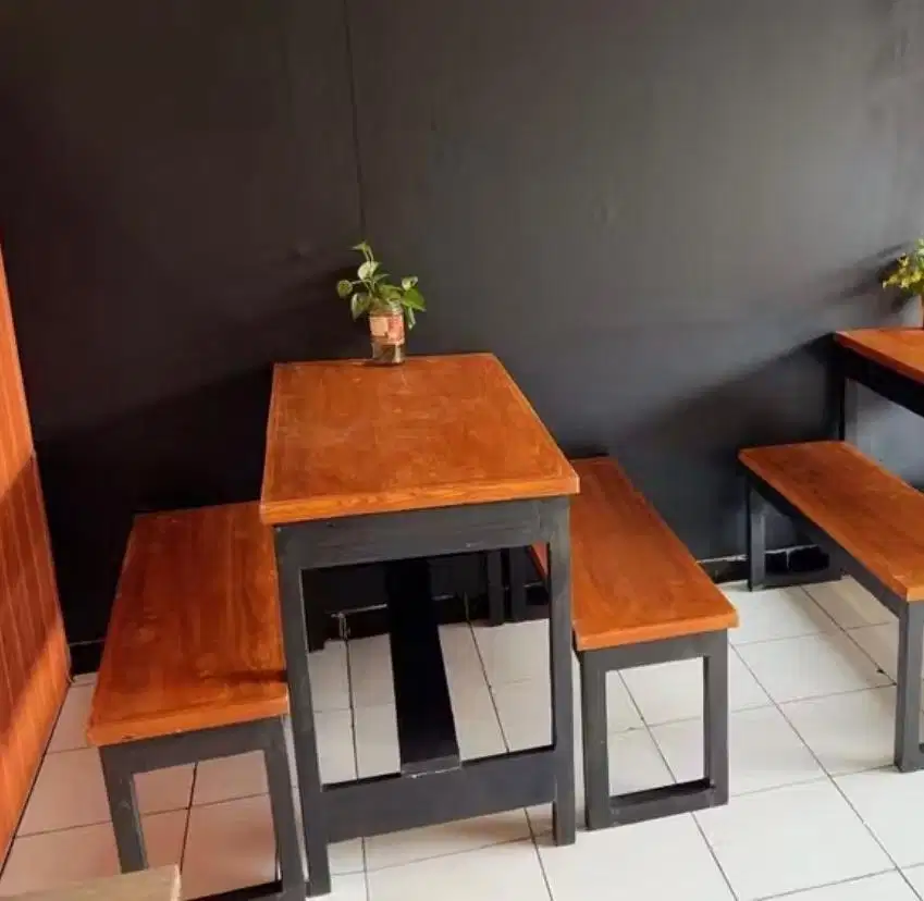 Set meja + kursi