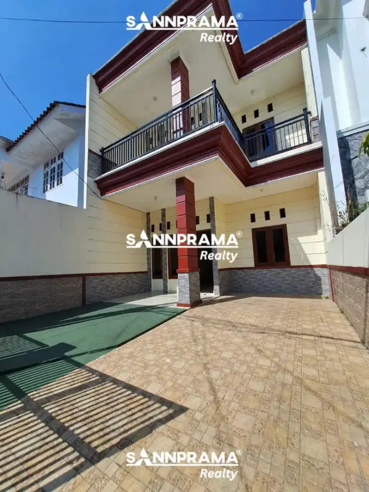 Rumah 2lantai siap huni di Beji Depok