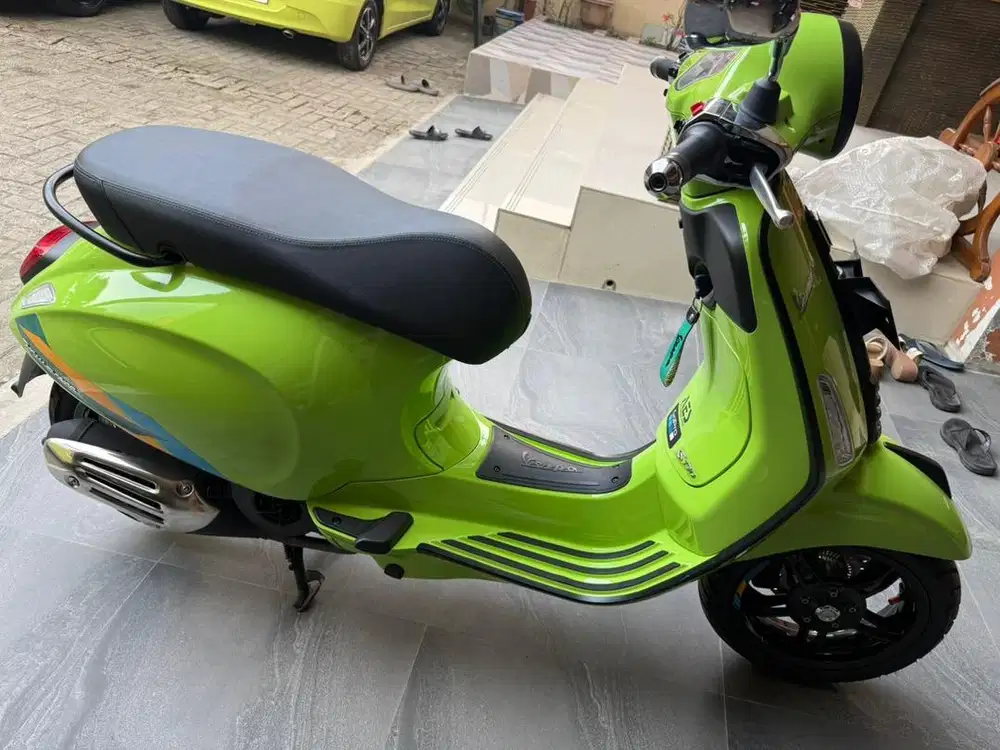 Vespa Primavera S 2024 Like New