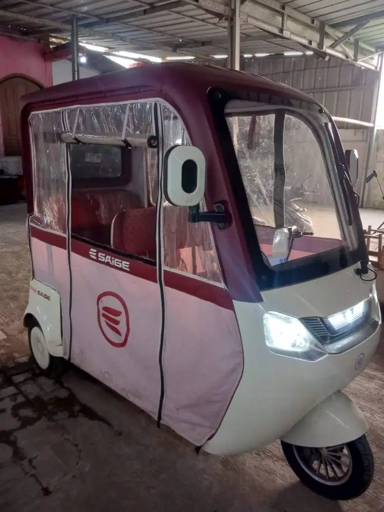 Motor Listrik model mobil Saige 2025