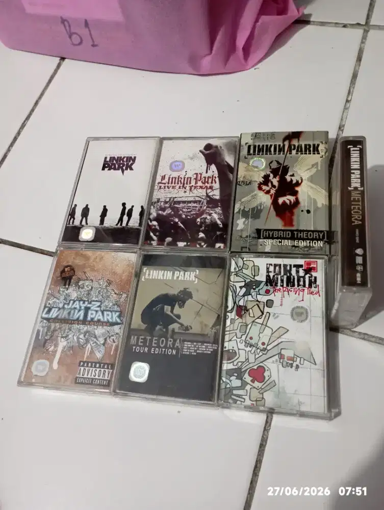 Kaset pita LINKIN PARK & FM ORI