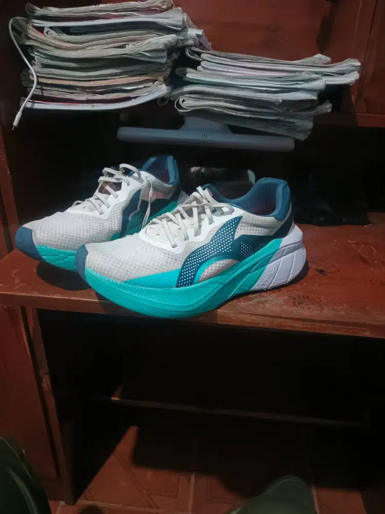 ORTUS HYPERFUSE 3.0 SZ 42 PEMAKAIAN 2 BLN. KELENGKAPAN :BOX, SELIMUT,