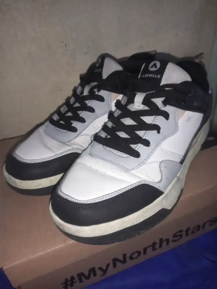 Seapatu sneakers airwalk dan north star