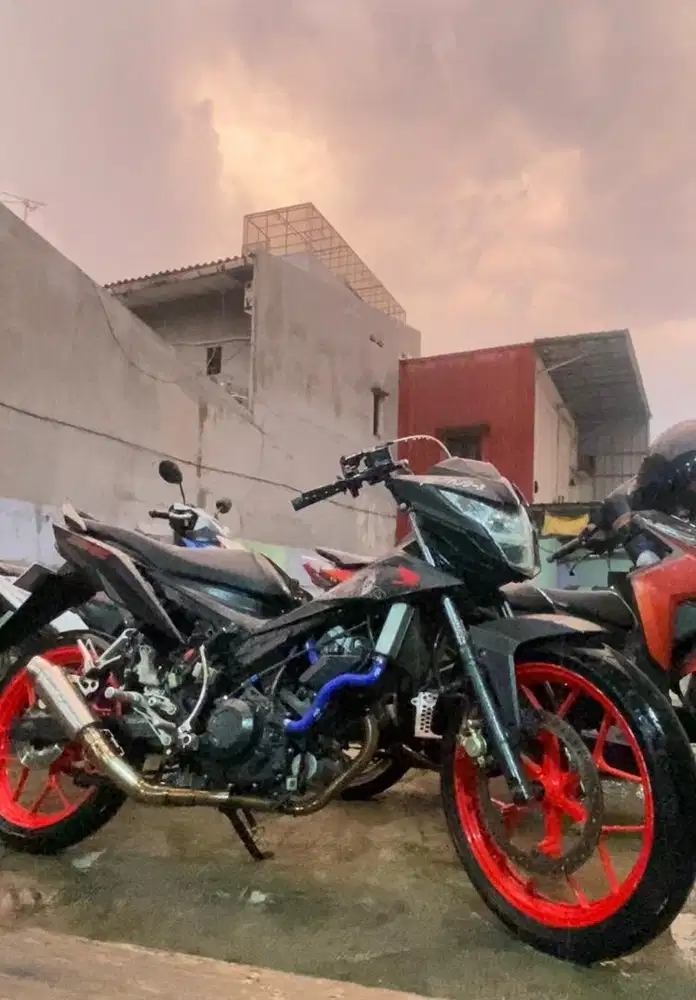 Cari pekerjaan untuk cowok
