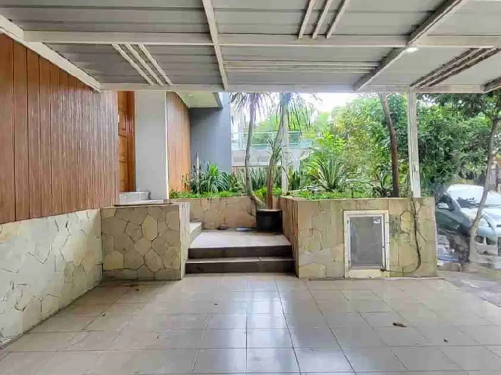Rumah kebayoran Symphony Bintaro like brand new harga hot Price atap SDH terang hot price jual cepat