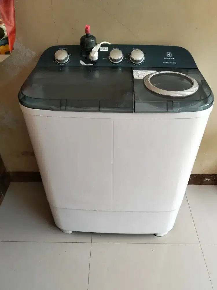 Jual mesin cuci Electrolux