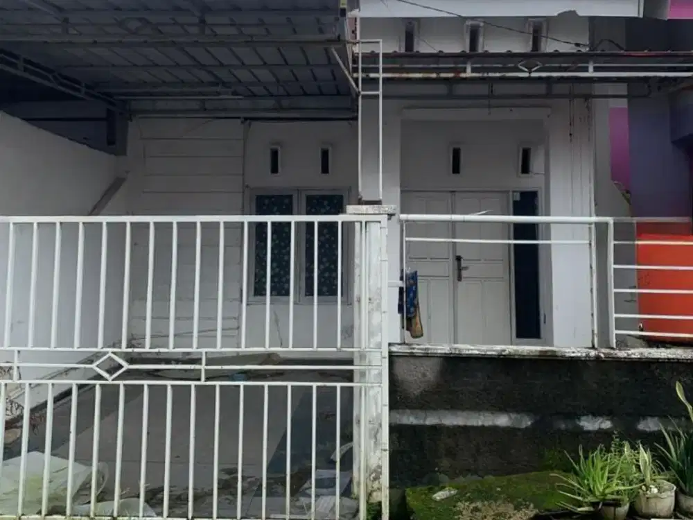 Dijual Rumah Makassar sekitar Jalan Barombong Tanjung Bunga