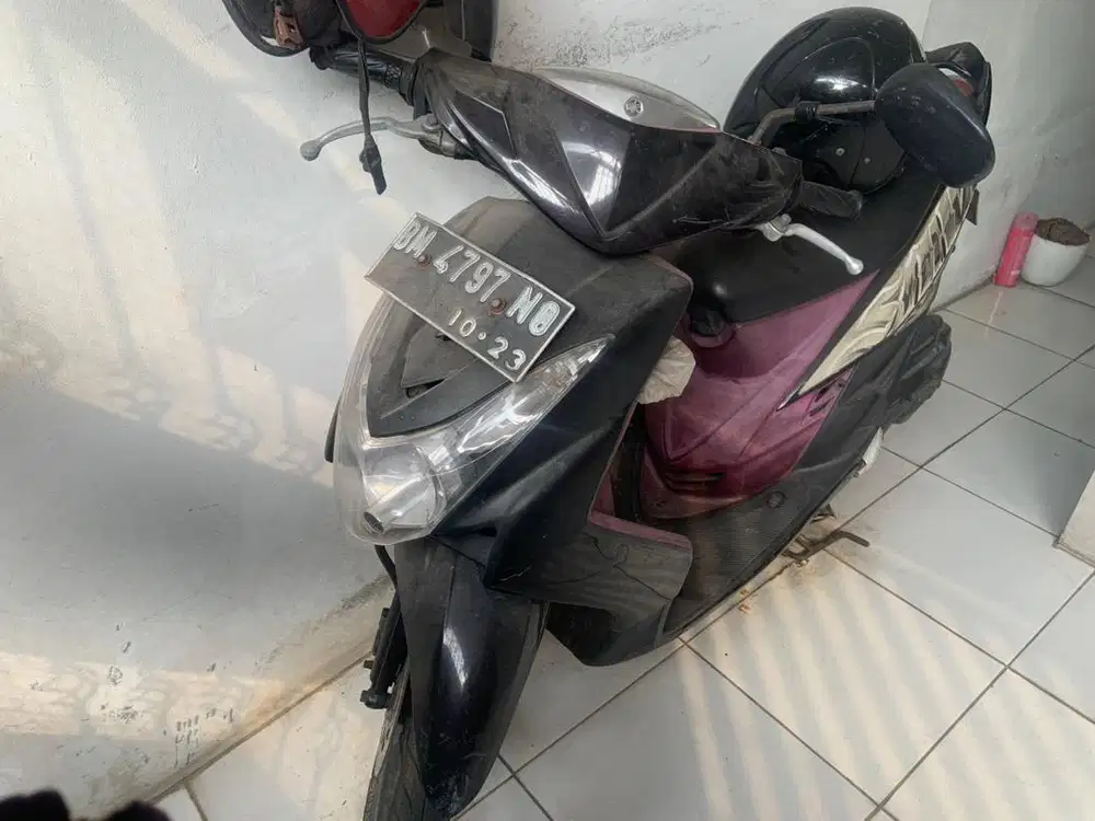 Dijual Yamaha Mio Soul 2011 karena sudah tidak terpakai.