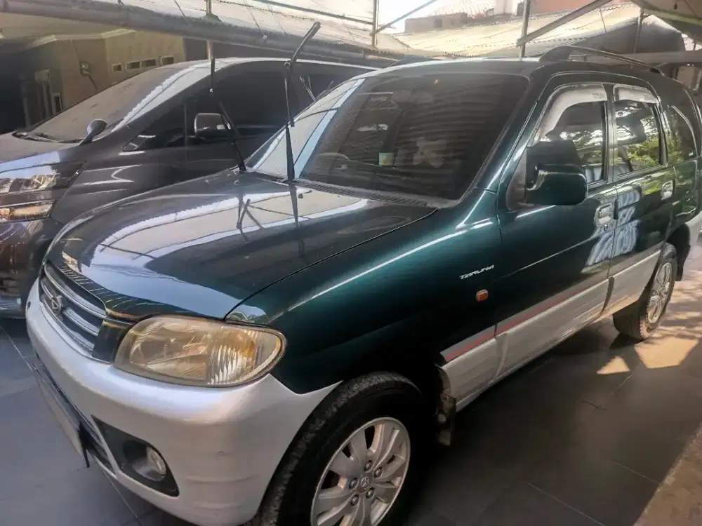 Daihatsu taruna FGX th2001