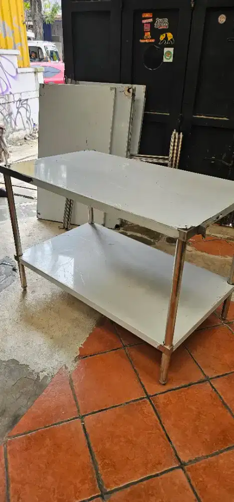 Meja stainless - Baru