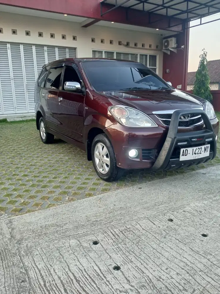Toyota Avanza 2010 Bensin