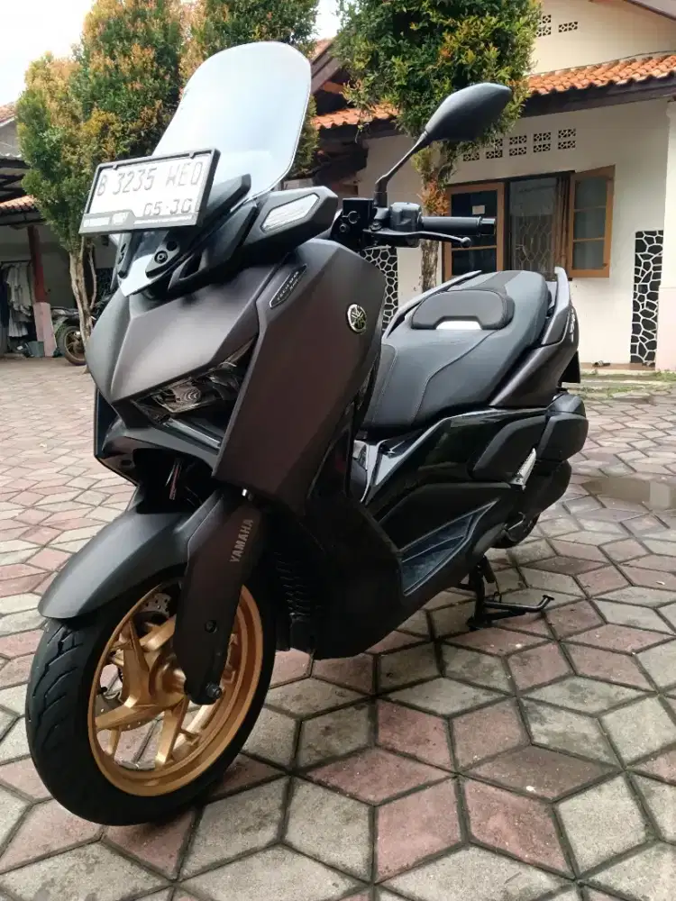 Xmax Tech Max 2025 pajak panjang 05-2027 mulus