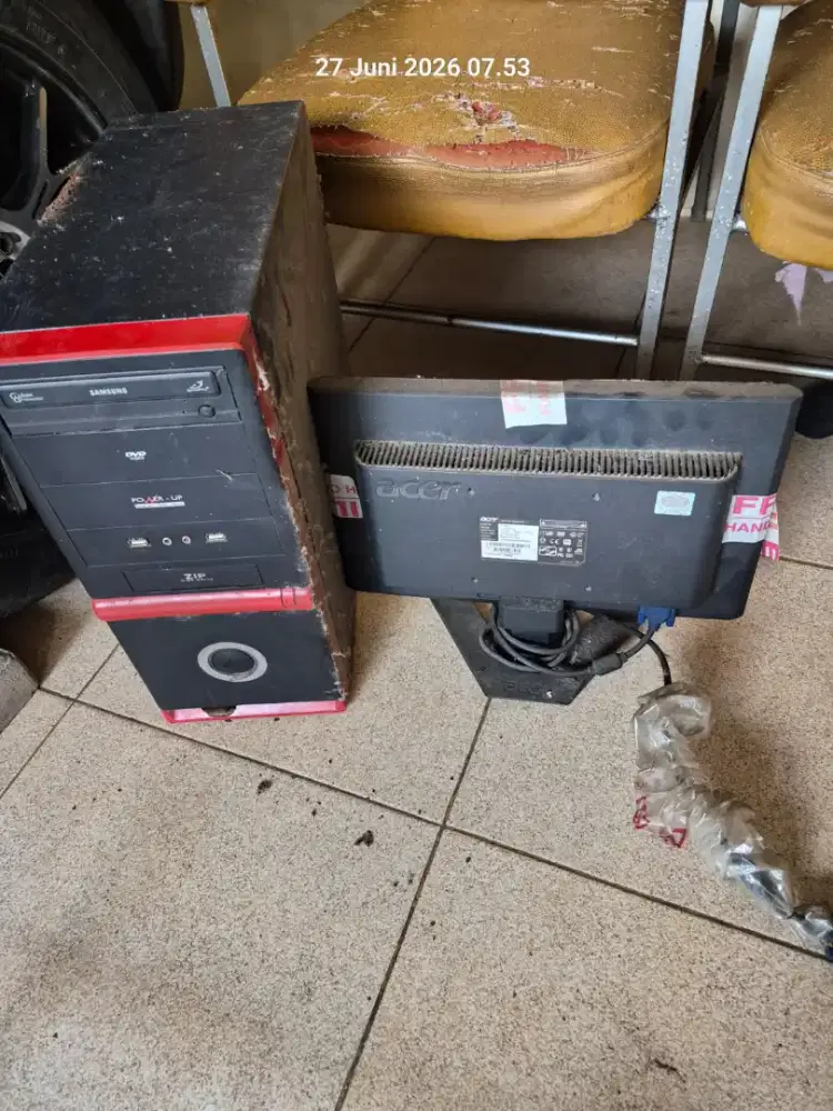 Monitor Acer dan PC