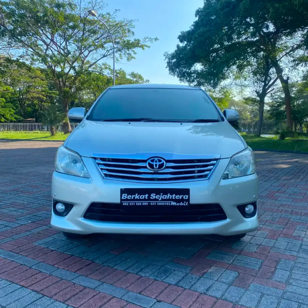 TDP 35 Innova bensin V manual silver 2012 full orisinil Surabaya