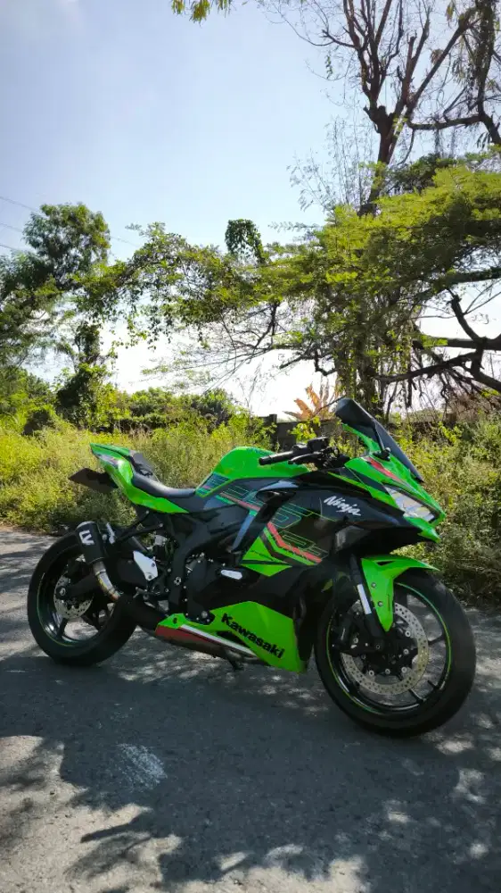 ZX25RR ABS 2023 TIPE TERTINGGI 4 SYLINDER