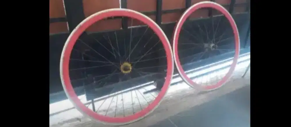 Di jual velg sepeda 700C bekas