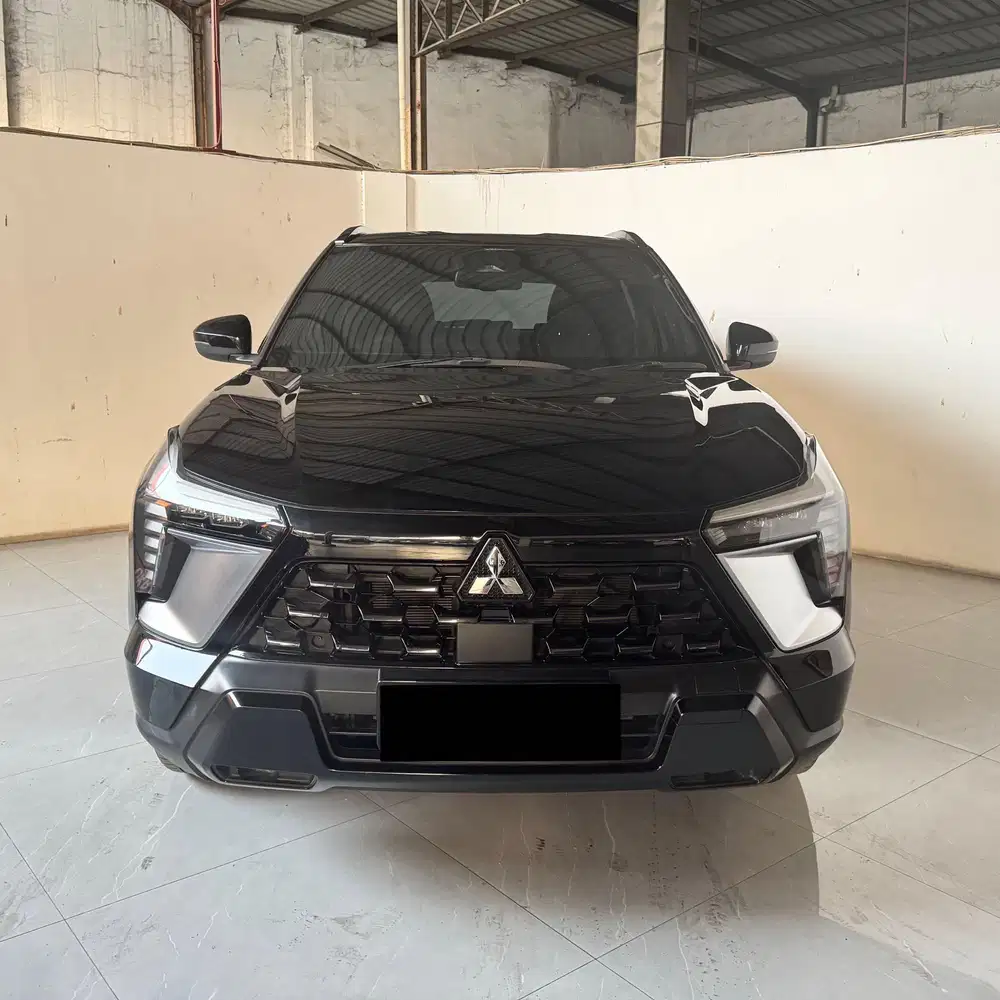 Mitsubishi Xforce ultimate at km 8.300 perak