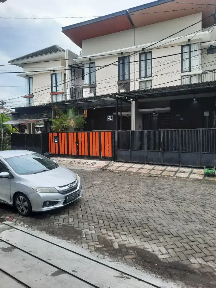 Jual rumah lokasi stategis