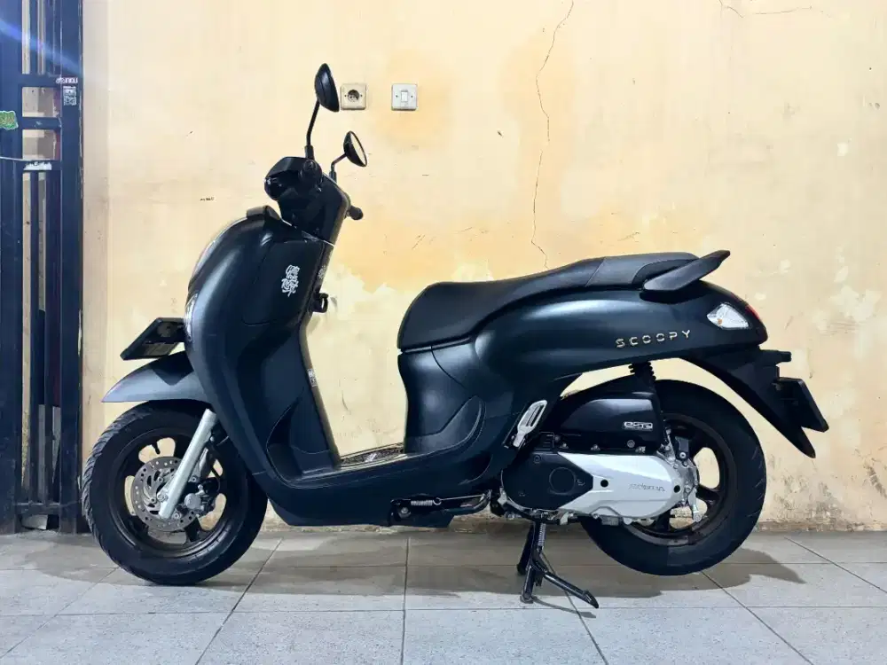Honda Scoopy prestige 2025 km rendah kondisi bagus