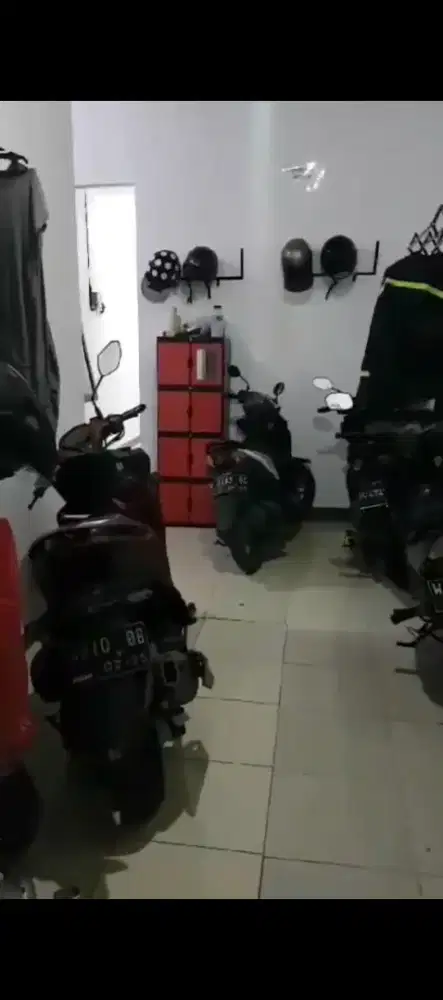 Di jual rumah kos aktif gresik kota