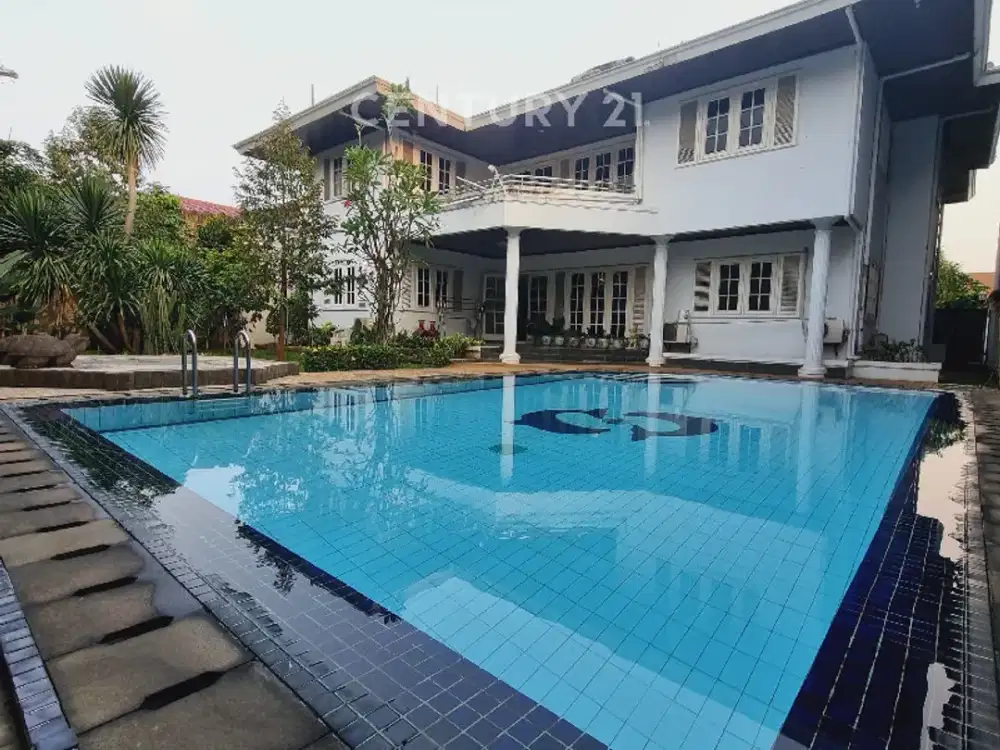 Villa Idaman 2 Lantai, Luas Dan Cantik  Di Cinere
