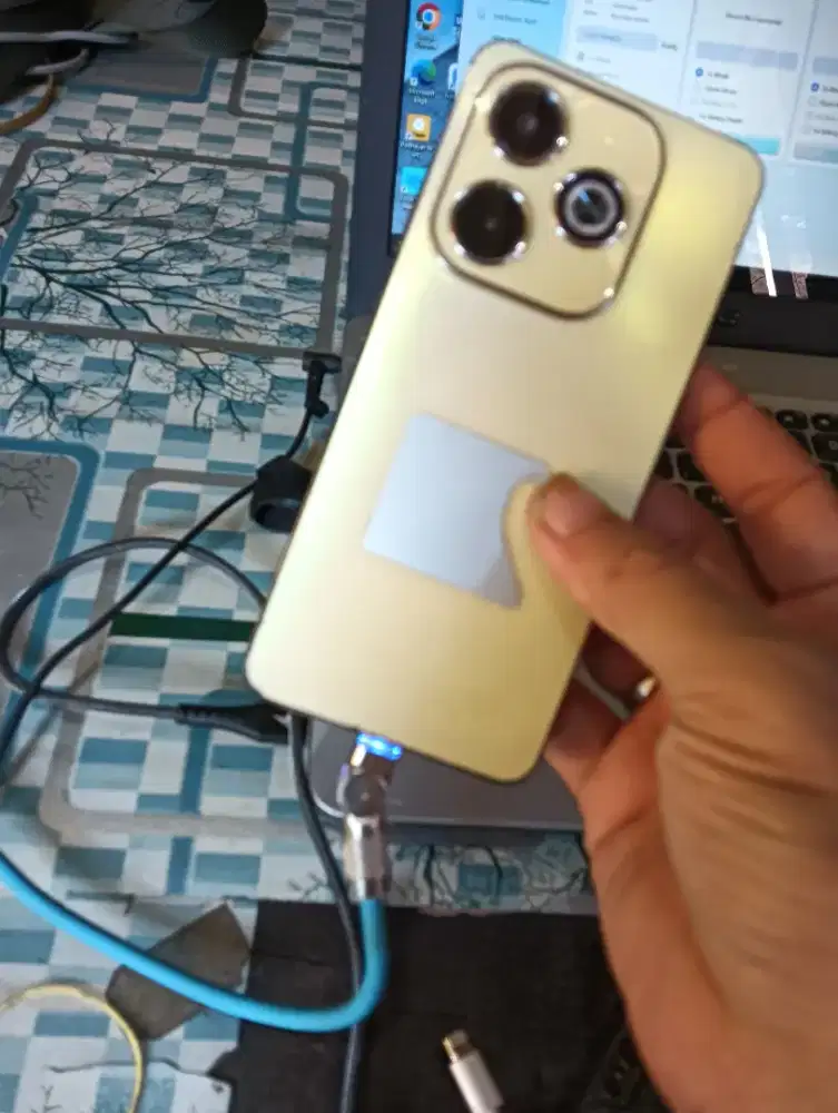 Infinix hot 40i ram 8+8 Rom 256 dual sim card (hp saja)