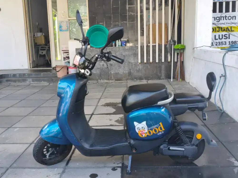 Sepeda listrik second