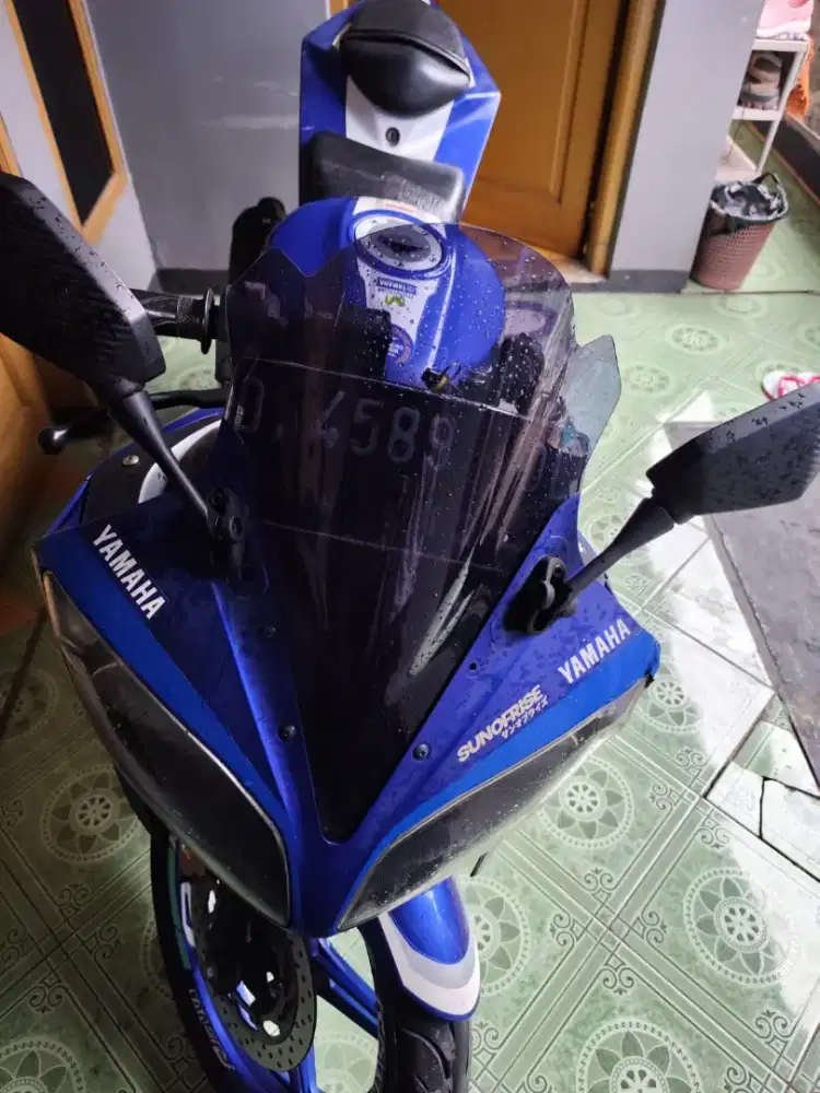Di jual motor R15