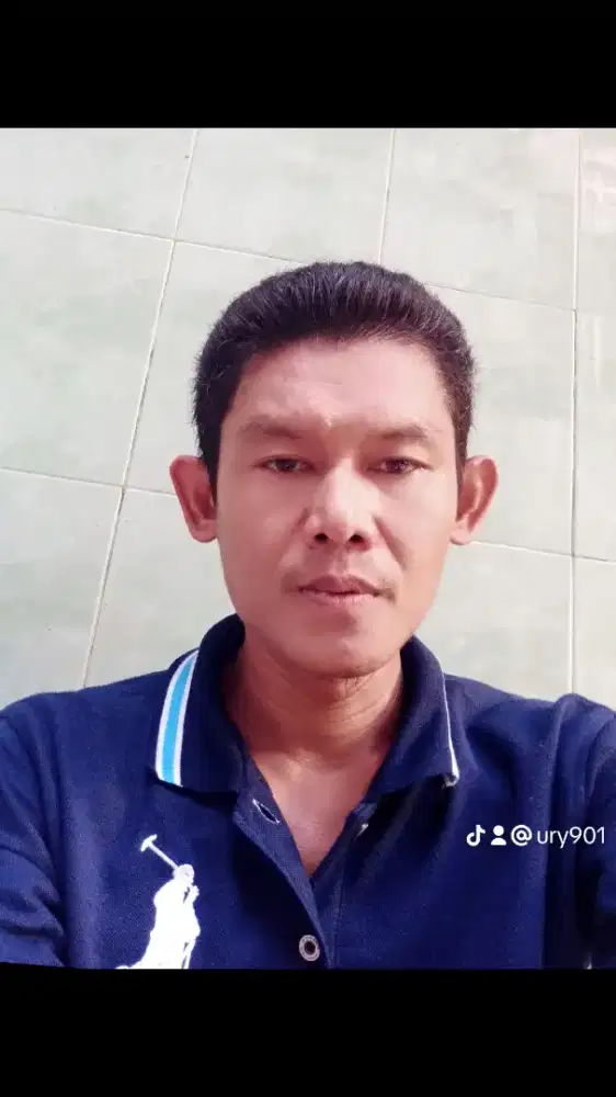 MENCARI PEKERJAAN