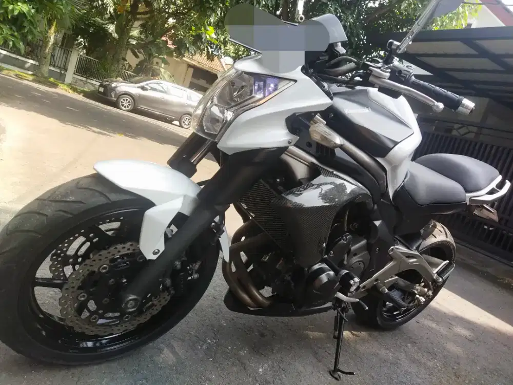 Kawasaki Er65 N km redah
