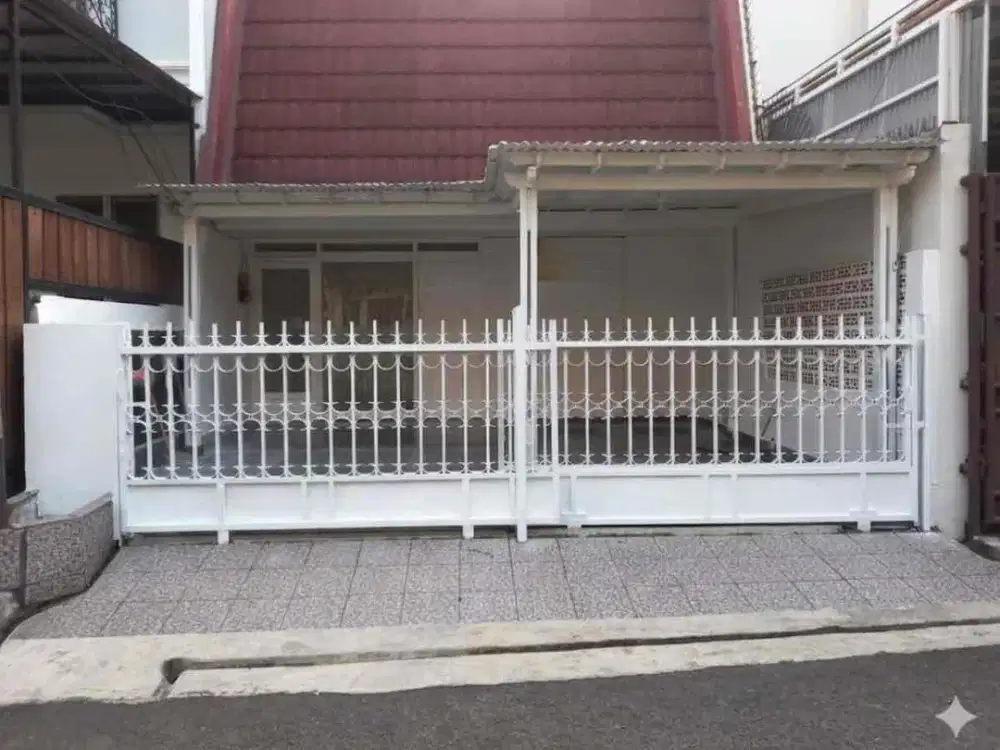 Di Jual Rumah Satu Lantai Lokasi Sangat Strategis Dekat Fasilitas Umum di Pondok Pinang