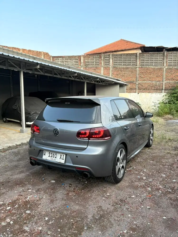 Volkswagen Golf 2011 Bensin