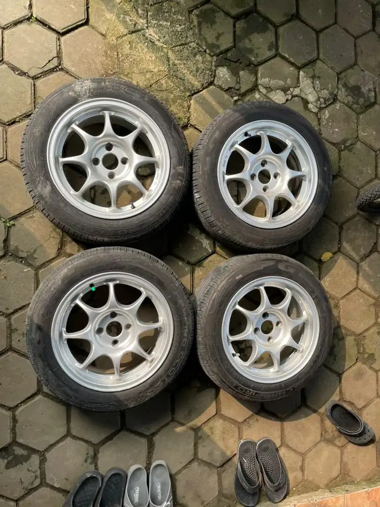 Velg r15 enkei tarmac