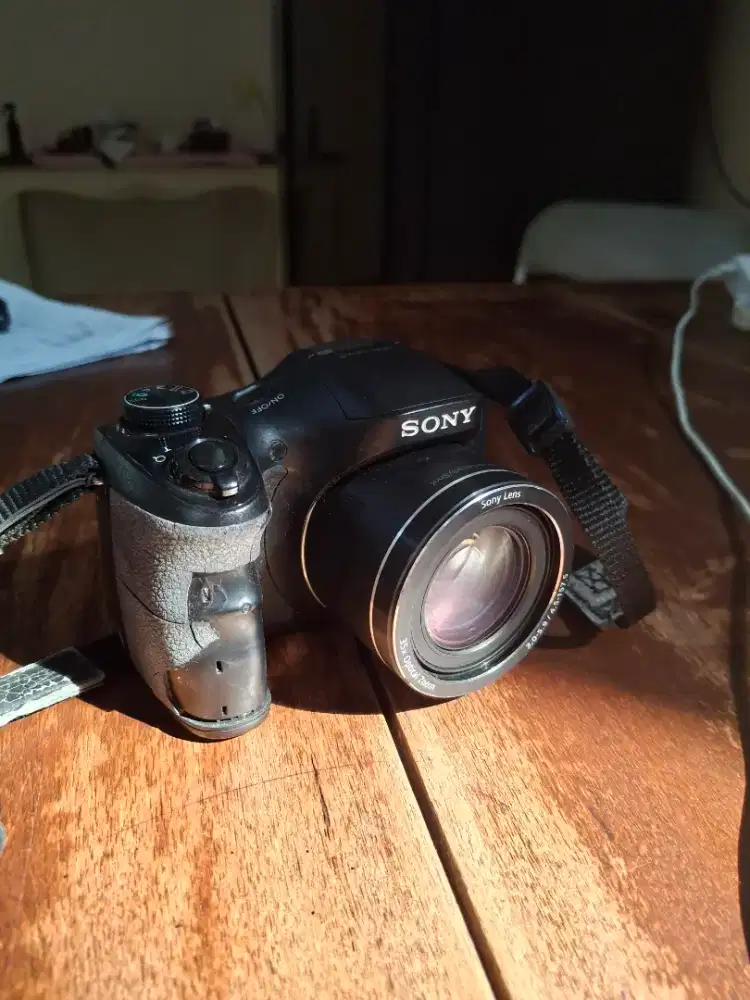 Camera sony DSC-H300 BEKAS