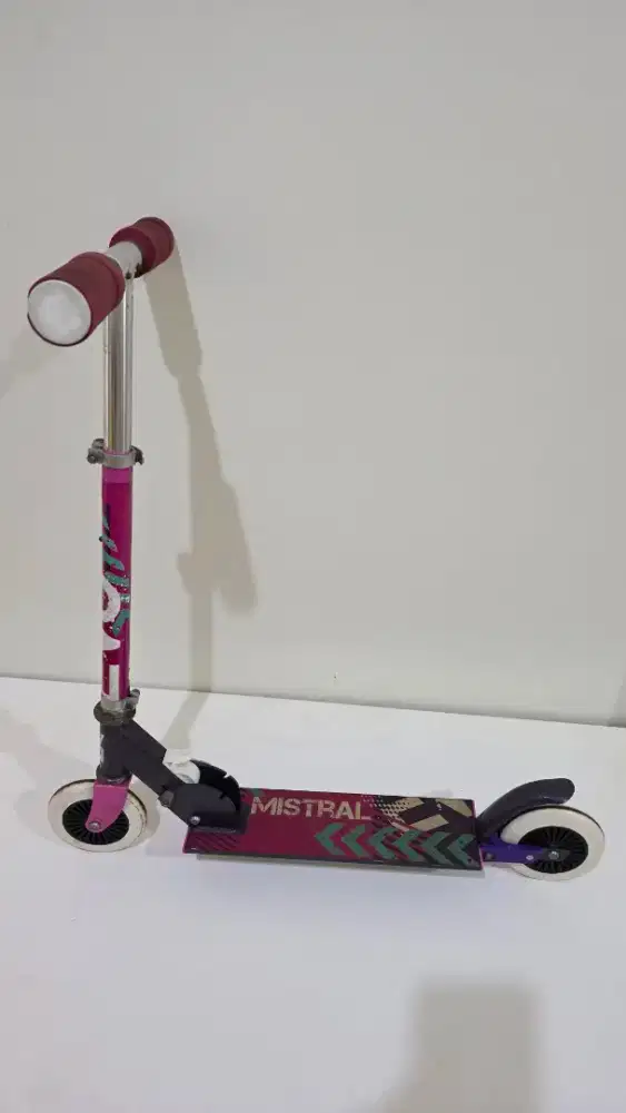 Scooter mini anak Mistral Pink